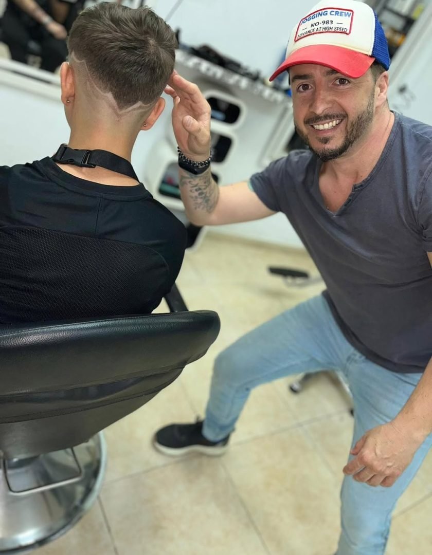 Para chicas y chicos ,tonobarber