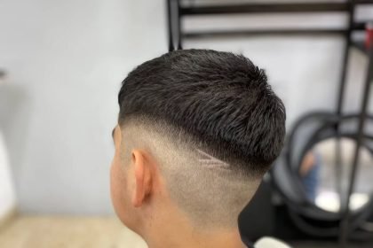 RASURADO JUVENIL REALIZADO POR JUAMA BARBER CON TONOBARBER 💈🎸💈🎸🎸💈